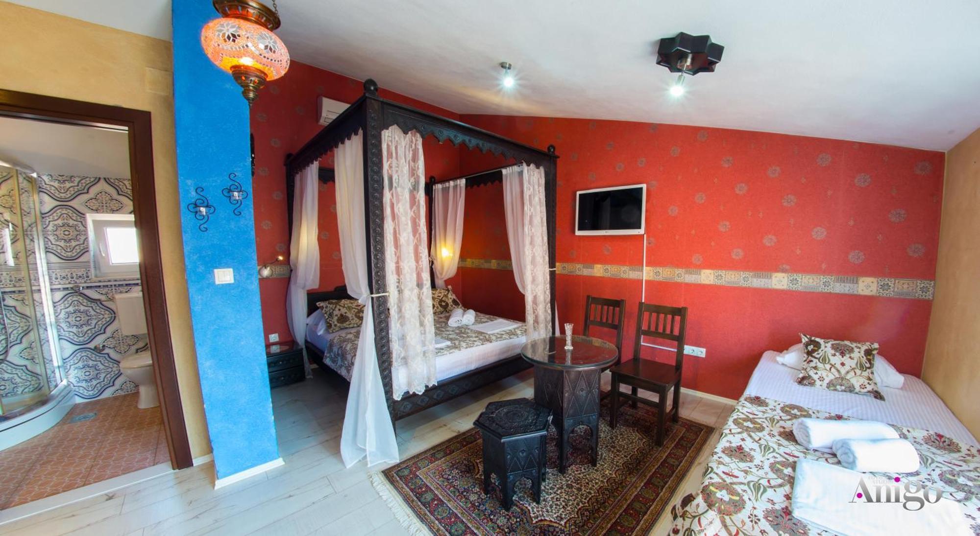 Apartments And Rooms Villa Sulejman Mostar Bagian luar foto
