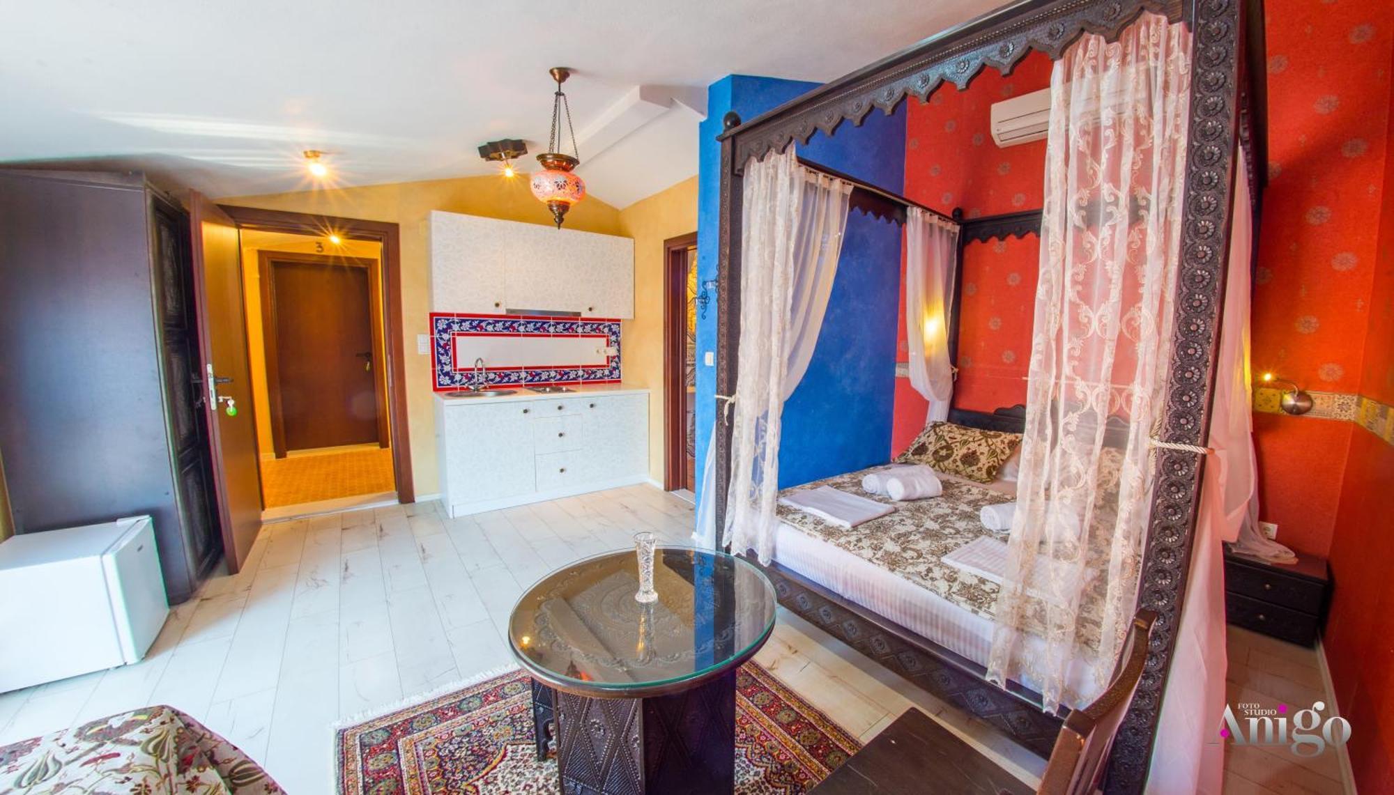 Apartments And Rooms Villa Sulejman Mostar Bagian luar foto